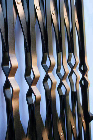 درب آکاردئونی مدل دوبل ۳لایه پرچمخفی