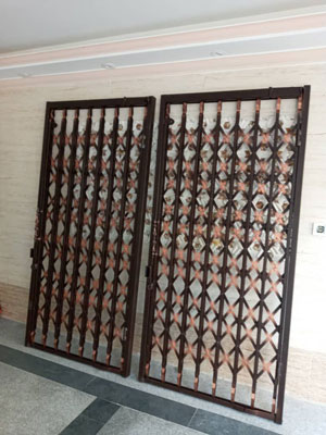 درب آکاردئونی مدل تمام گل، دوجداره ۴لایه